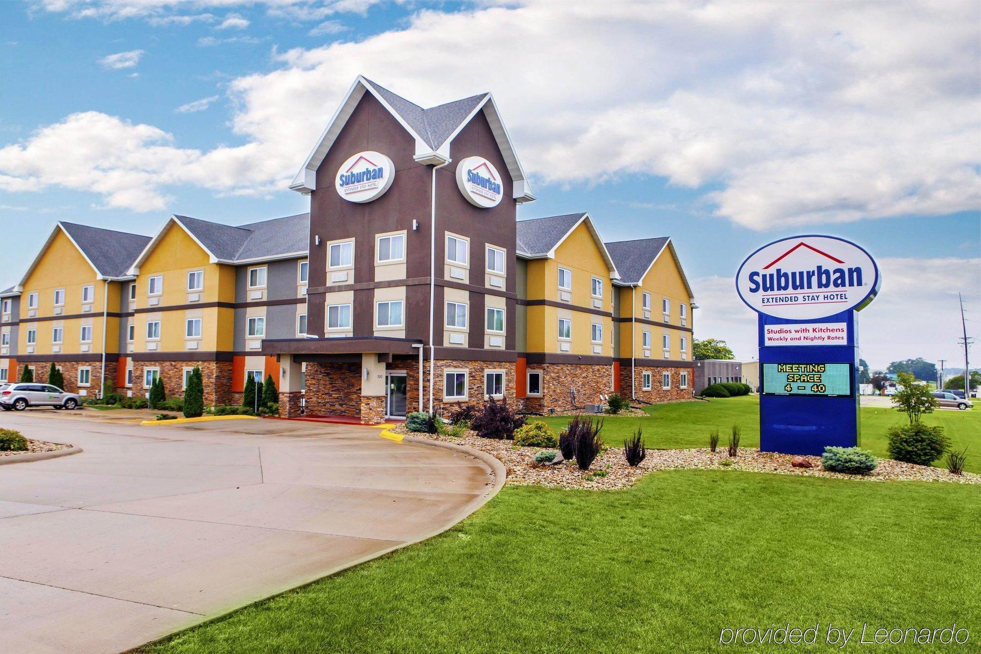 Suburban Studios Cedar Falls Luaran gambar